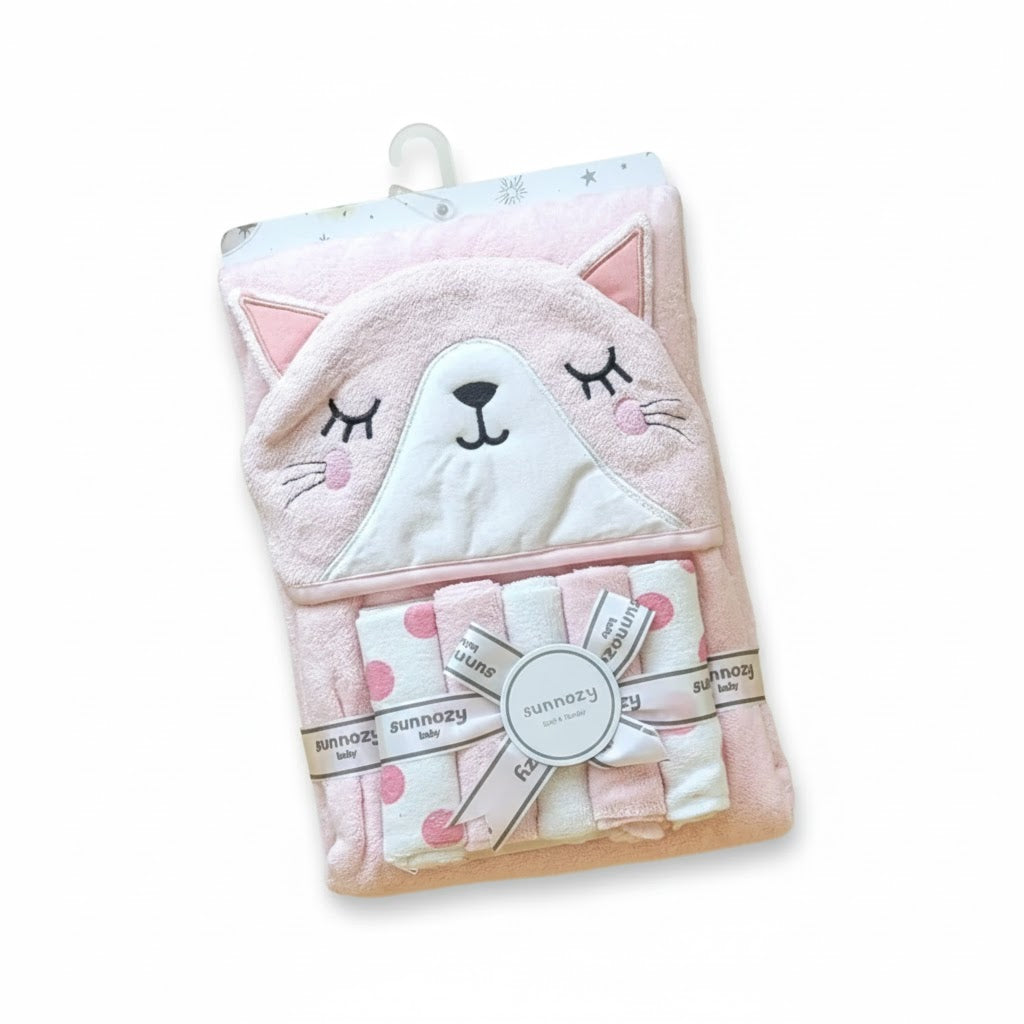 Hooded Bath Towel with 5 Pieces Face Towels | Kitty Print